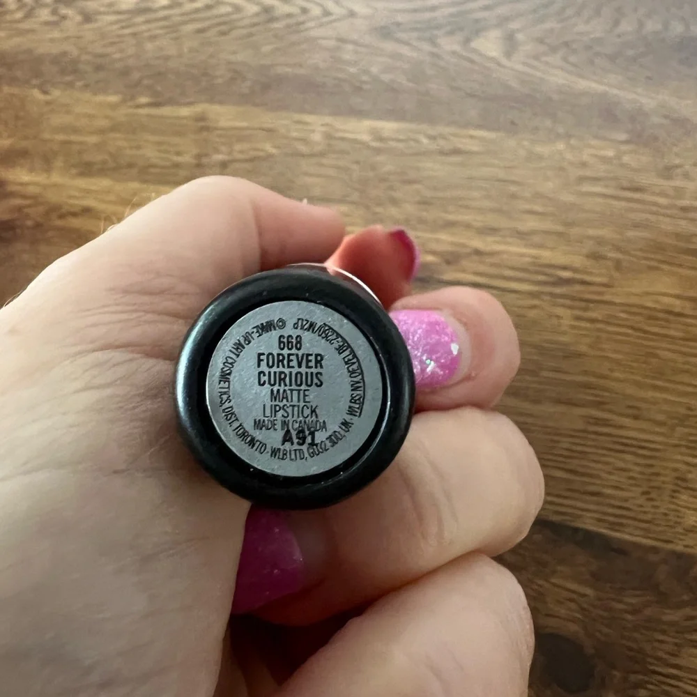Mac Cosmetics BNIB matte lipstick Forever Curious #668